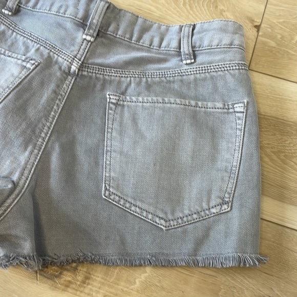 Free People Gray Cut Off Shorts Size 28 - Picture 6 of 9